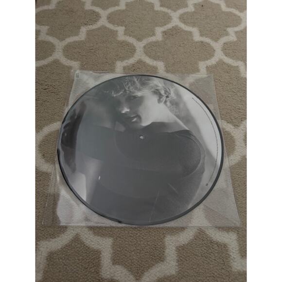 Taylor Swift Cardigan Single 12" Picture Disc LP Limited Edition Vinyl- Rare - Picture 1 of 3